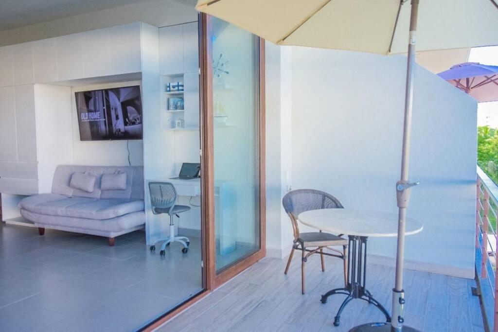 נובו ואלארטה Modern Stylish Apt. Steps Away From The Beach מראה חיצוני תמונה