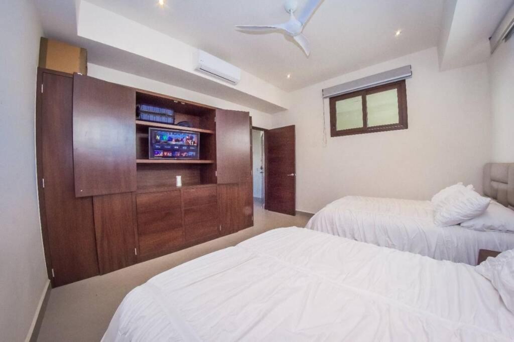 נובו ואלארטה Modern Stylish Apt. Steps Away From The Beach מראה חיצוני תמונה